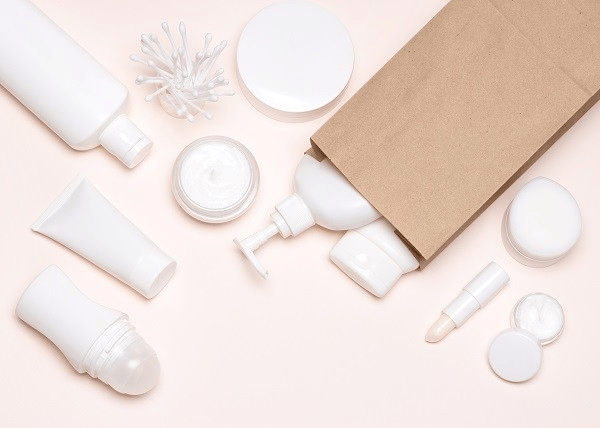 ​Top 7 Eco-Friendly Trends in Cosmetic Packaging Wholesale for Global Brands